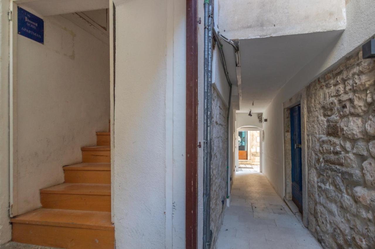 Camenno Apartments-The Heart Of Diocletian'S Palace-Open All Winter! Spalato Esterno foto