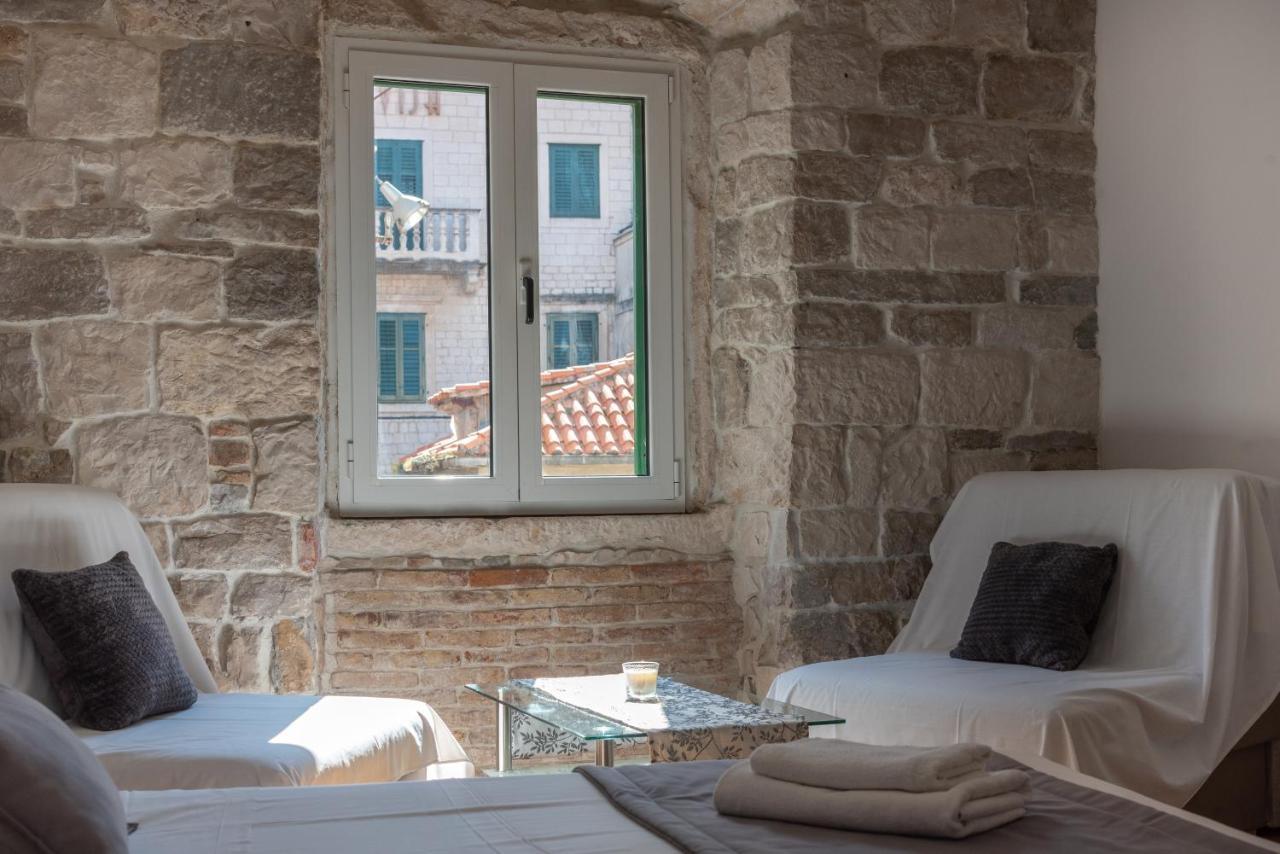 Camenno Apartments-The Heart Of Diocletian'S Palace-Open All Winter! Spalato Esterno foto